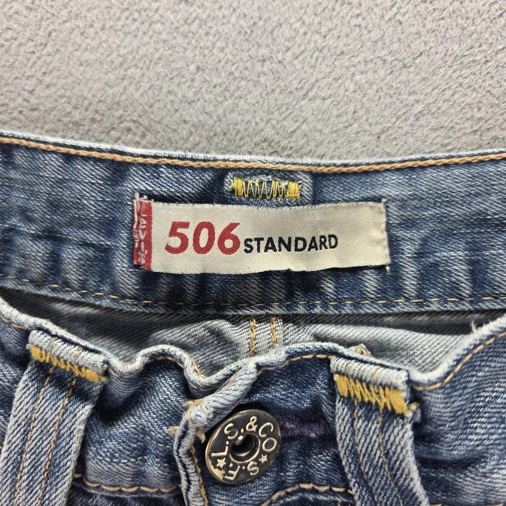 Levis 11899 important